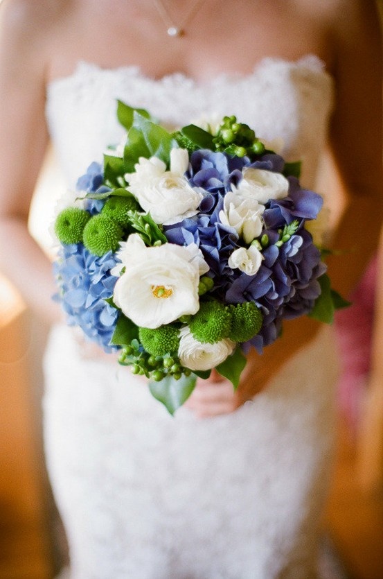 Soft romantic fresh flower bouquet
