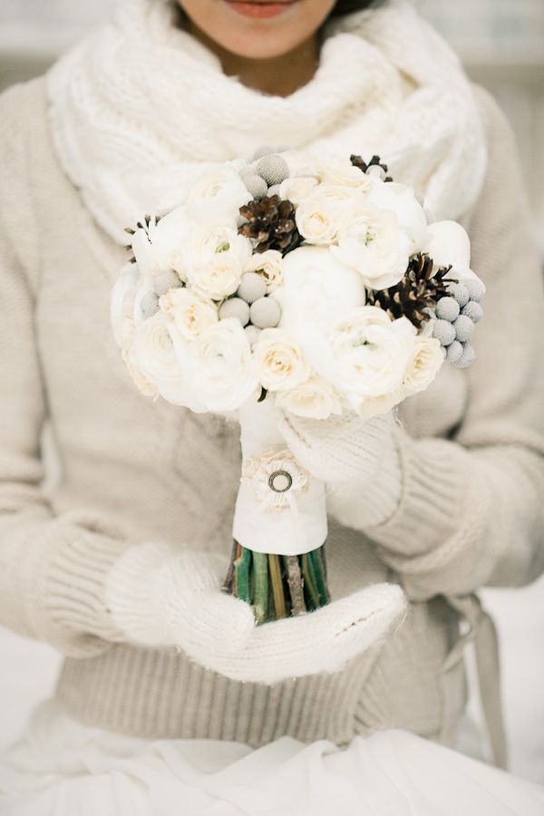 Winter wedding photography idea