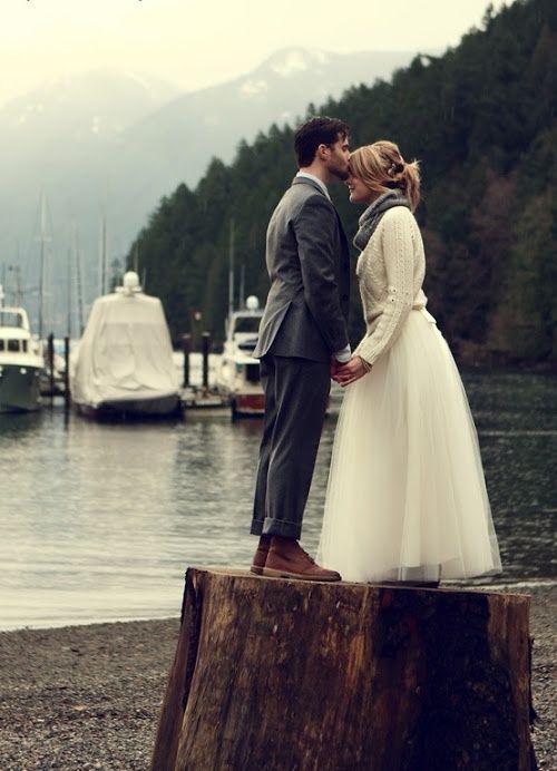 Winter wedding photography idea