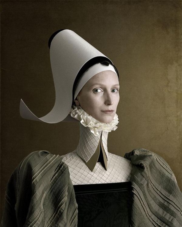 Cardboard Ladies decorative costume by Christian Tagliavini