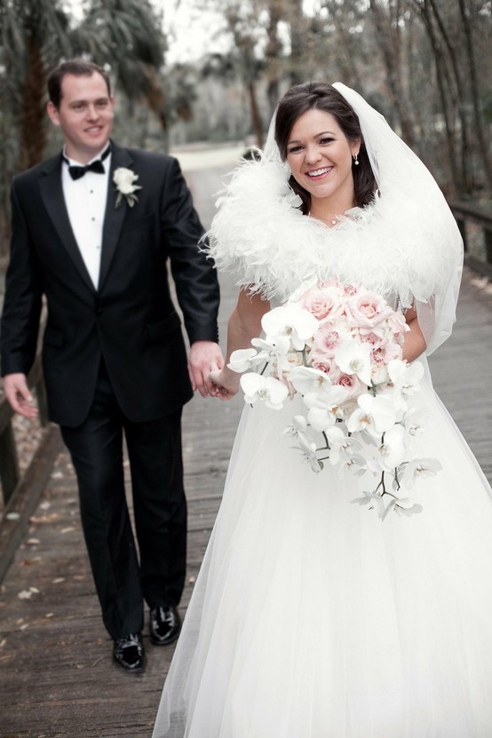 Winter wedding photography idea