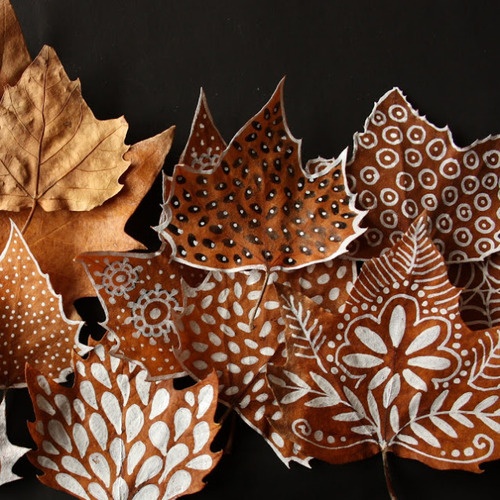 painted leaves Painted Leaves