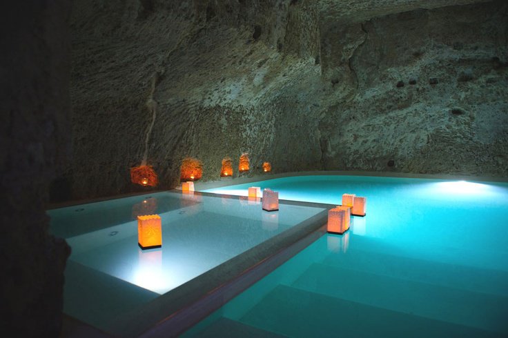 Residential indoor pool design