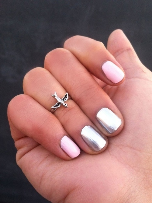 Tropical summer nail detail