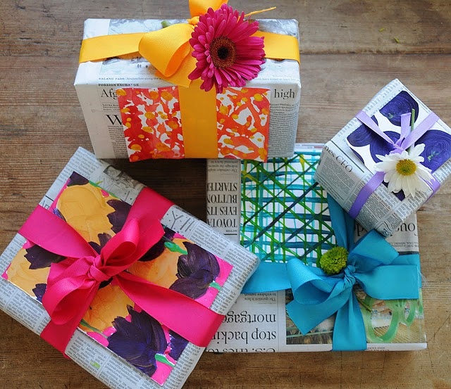 Pinecone and twine packaging