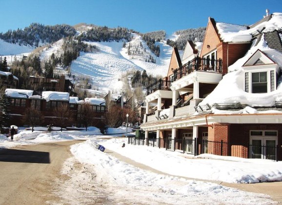 Winter stillness exterior