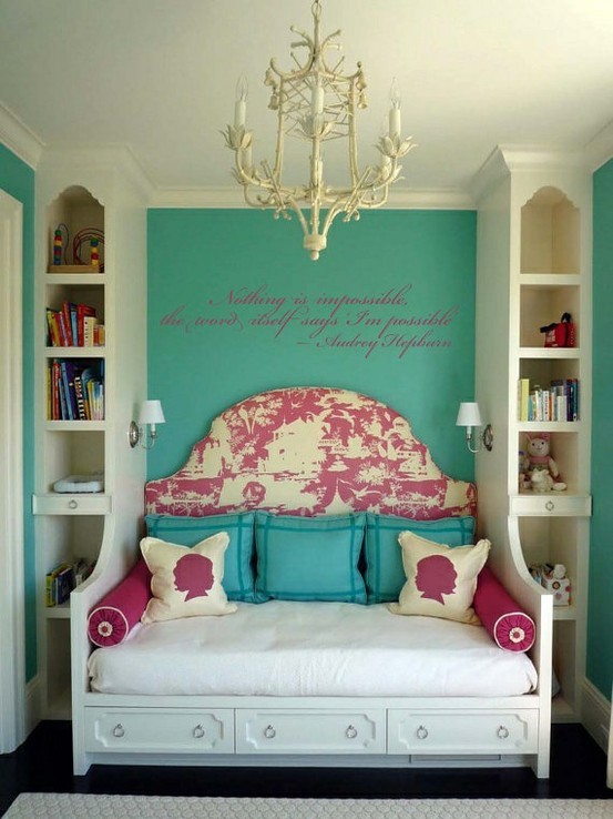 Airy coastal bedroom or sitting area