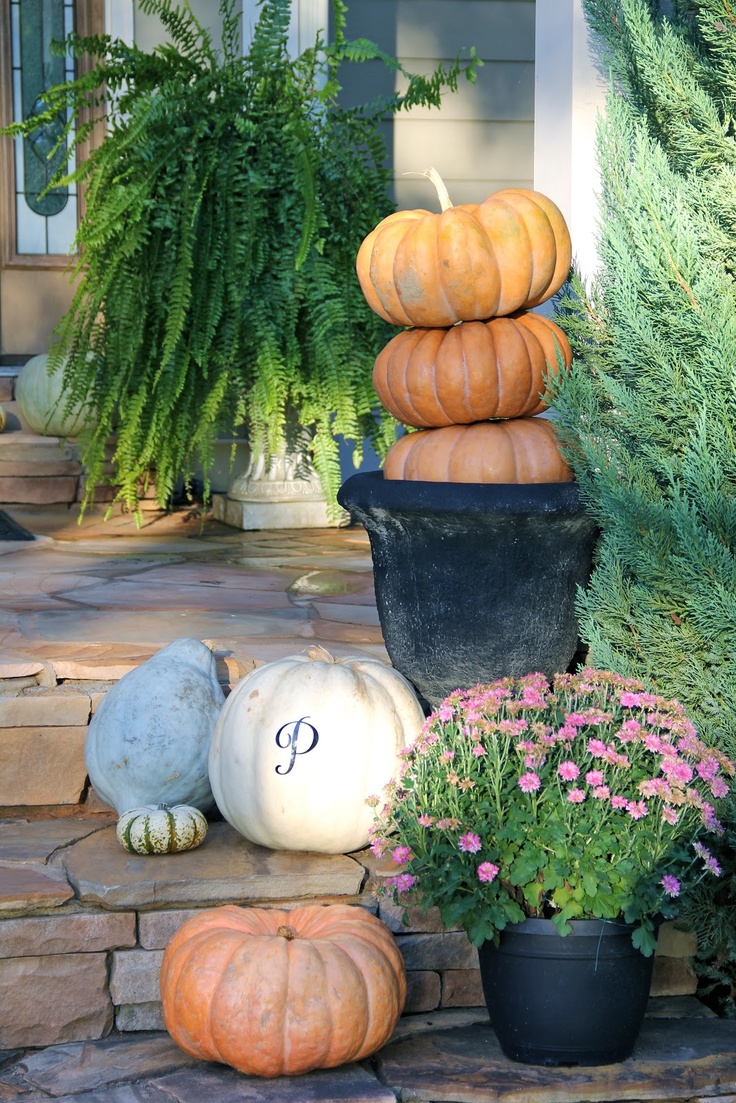 Front porch autumn arrangement