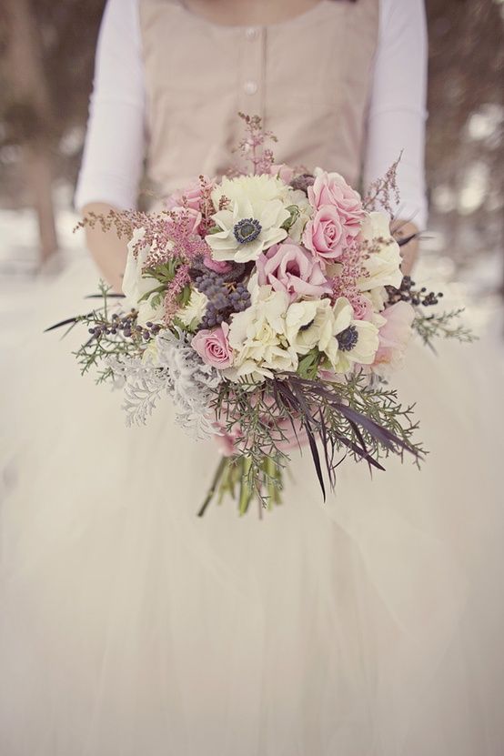 Classic winter bridal flowers