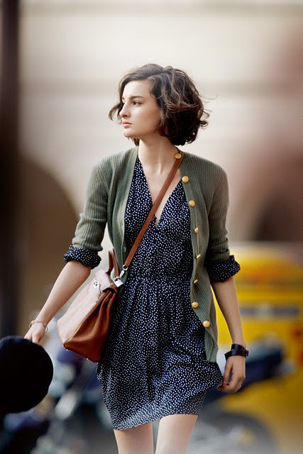 Autumn Street Fashion Accessories and autumn street fashion details