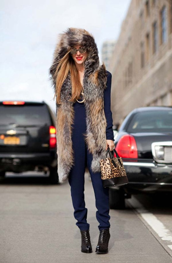Urban street style outfit with structured outerwear