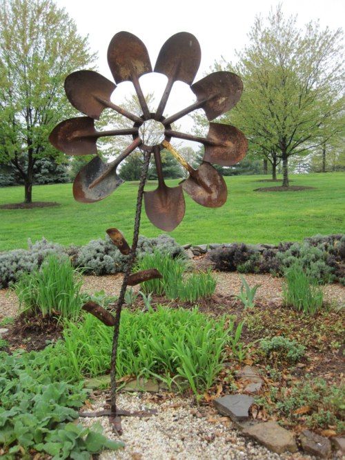 Shovel-blade metal flower sculpture