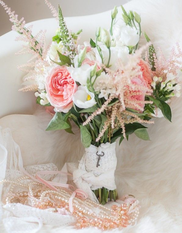 Structured pink bridal bouquet
