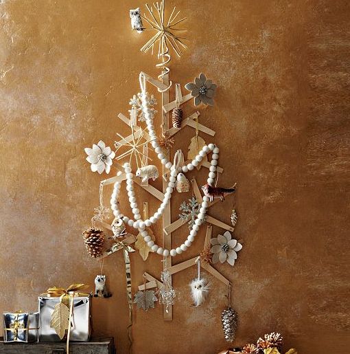 Creative compact Christmas tree