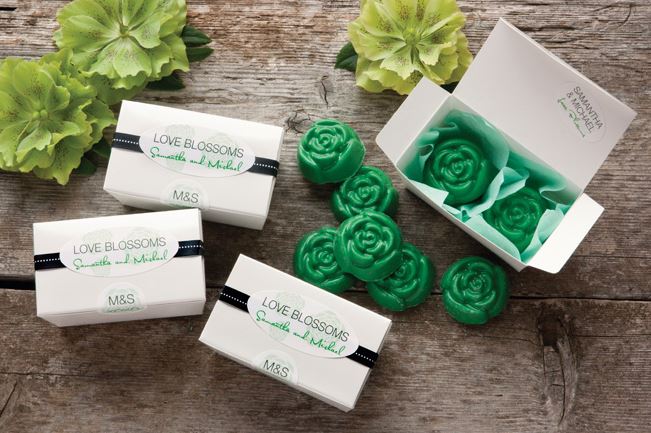 Love blossom candy favor