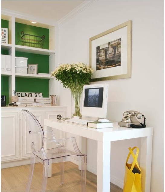 Home office seating and desk pairing