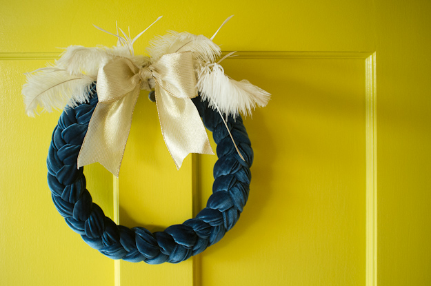 Simple modern holiday wreath