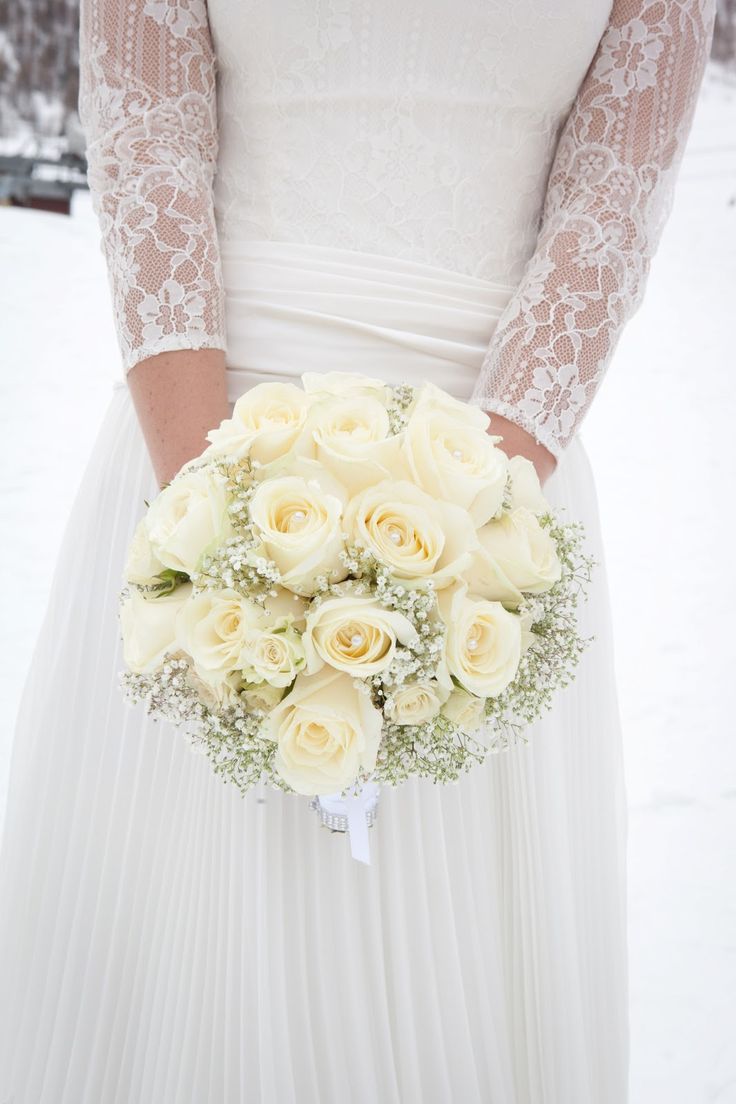 Cascading winter bridal bouquet