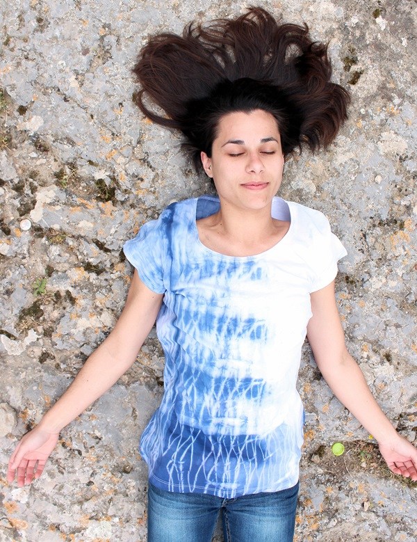 Shibori pole-wrapped tee