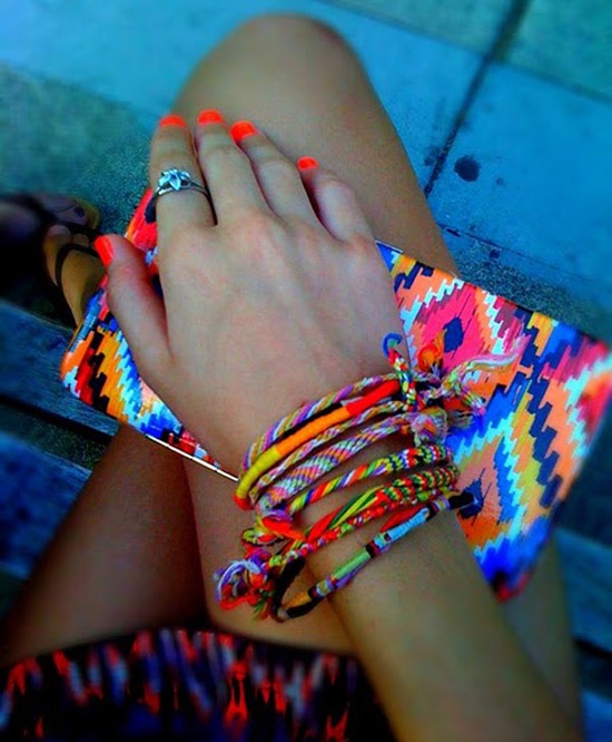 Fluorescent colour street style