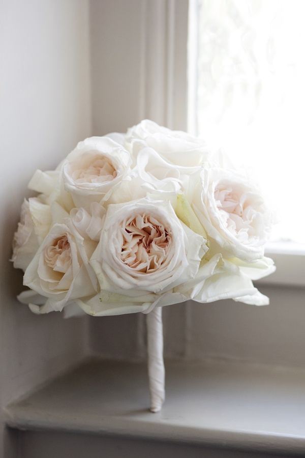 cream garden rose nosegay with white ribbon wrap
