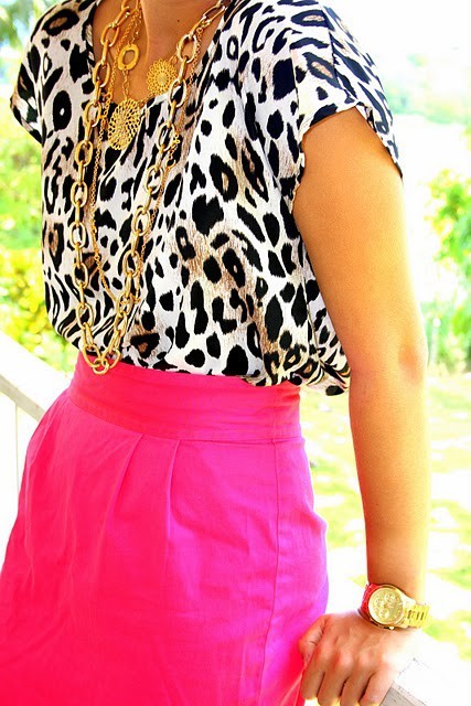 Hot pink street style fashion