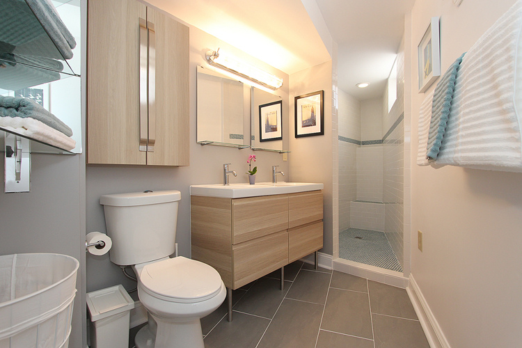 Modern bathroom fixtures