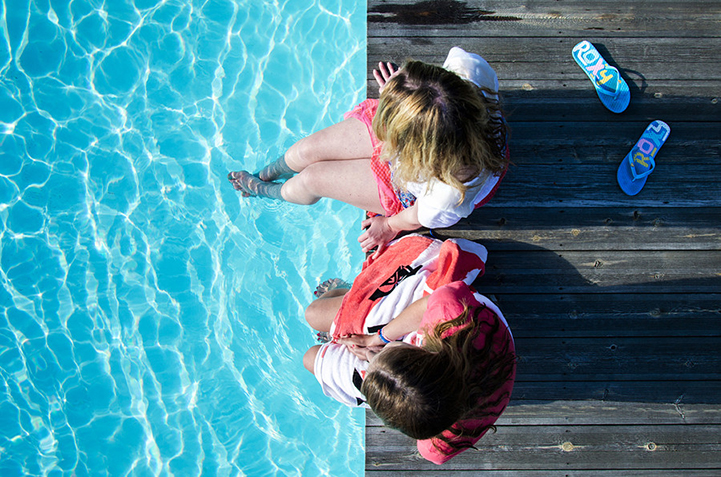 Overhead lifestyle photograph by Florian Beaudenon