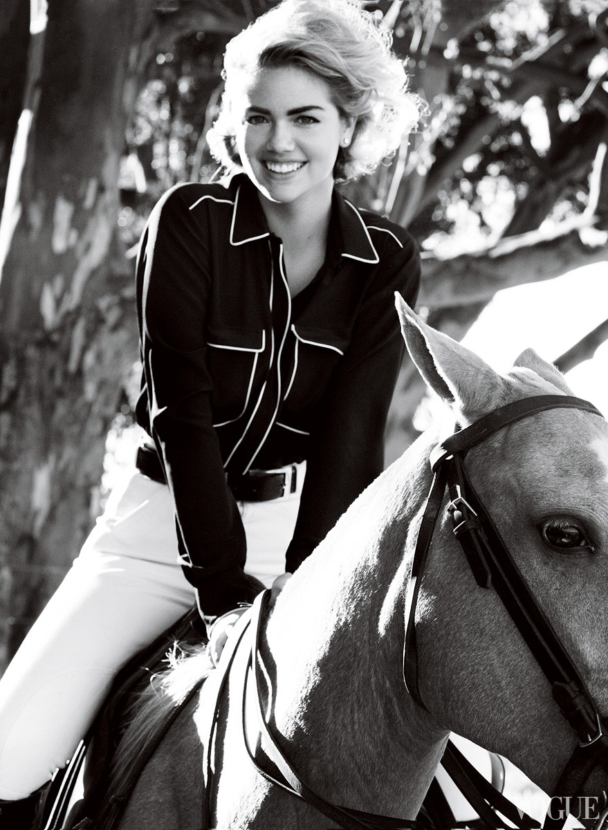 Kate Upton Vogue June 2013 fashion story