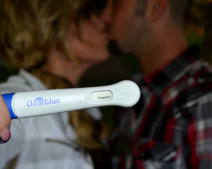 Pregnancy reveal photograph