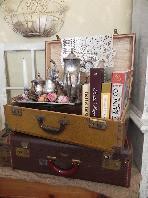 Vintage luggage décor inspiration