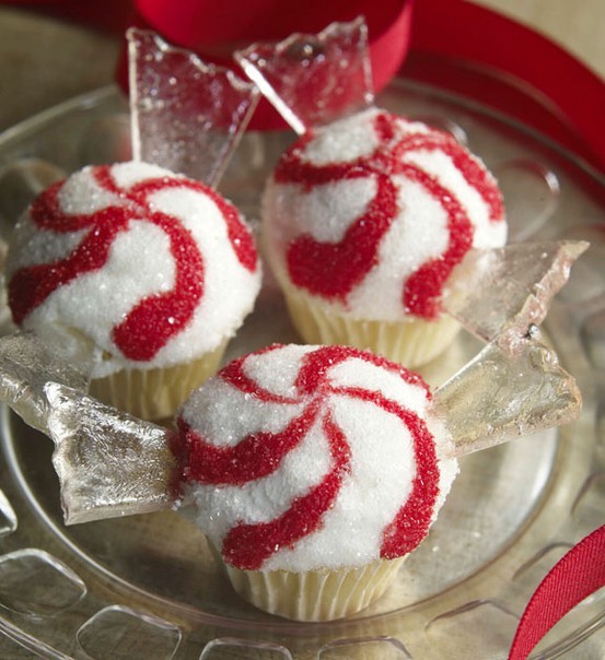 Christmas cupcakes with green frosting
