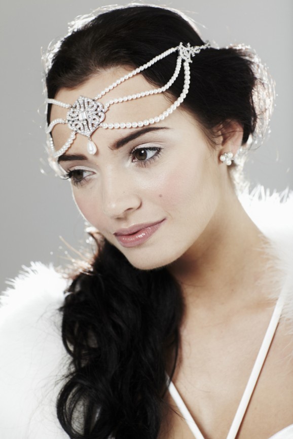 Romantic pearl and lace headpiece