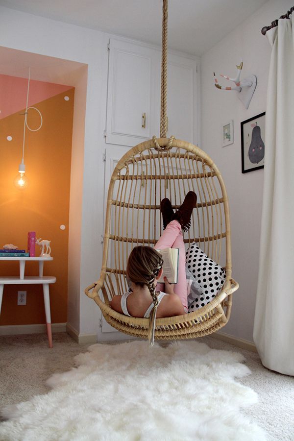 Relaxing indoor swing setup