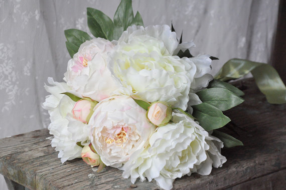 Bridal bouquet with trailing greenery