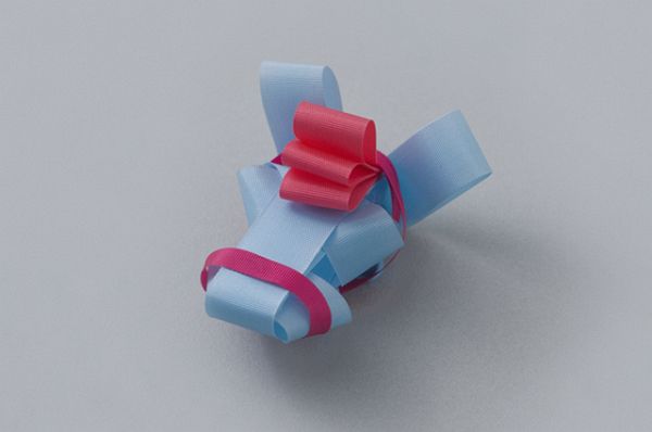 ribbon animals11 Light blue ribbon horse head with pink mane loops
