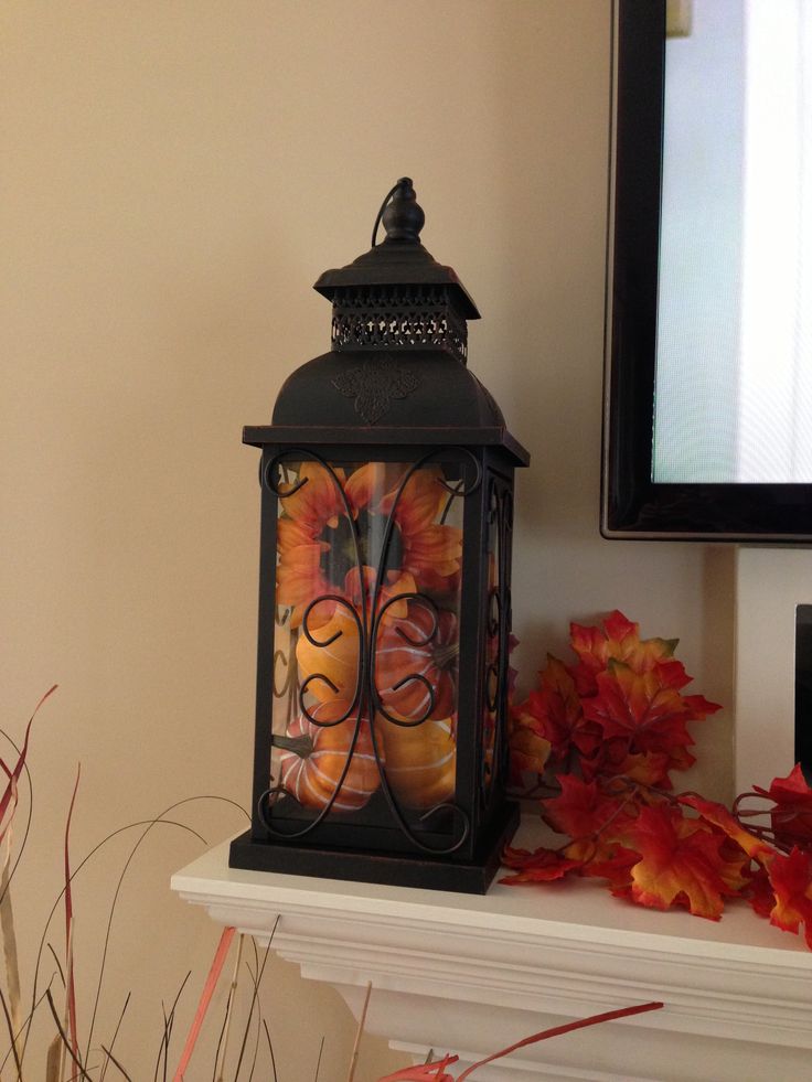 Entryway autumn lanterns