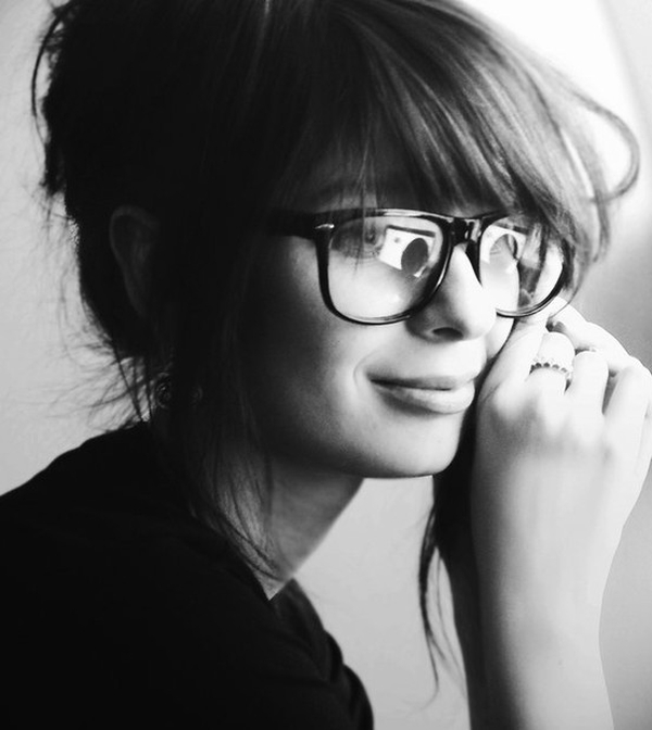 Textured fringe hairstyle