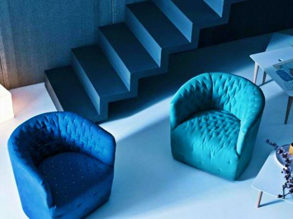 Contemporary armchair with clean lines
