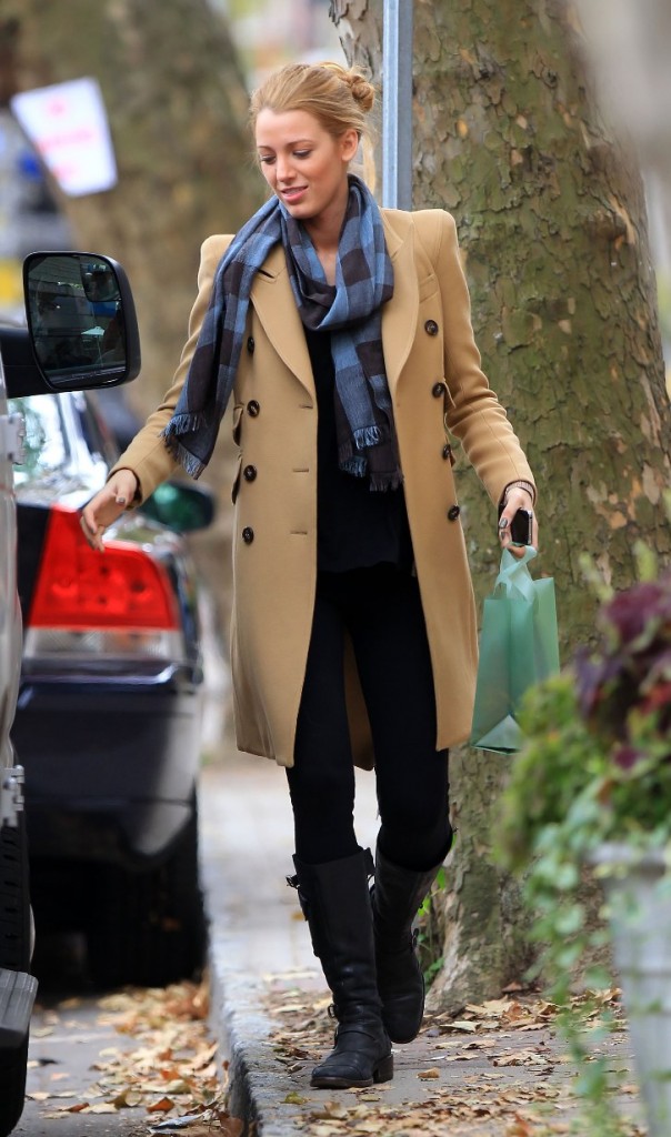 Blake Lively street style look