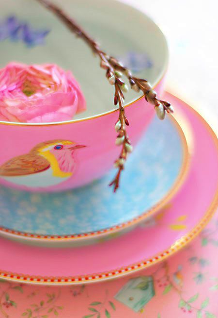 vintage-tea-cups03 Lady-like romantic tea cup