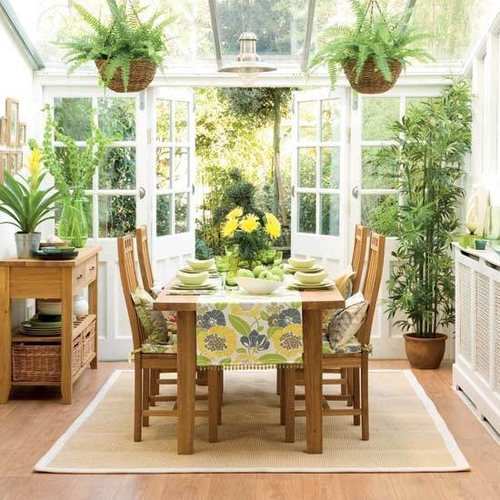 Sunroom décor detail in balanced colour