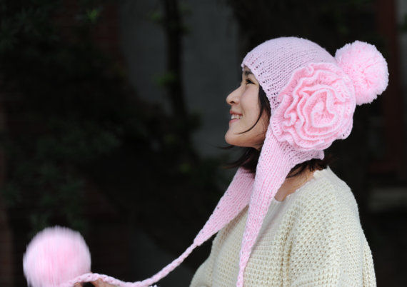 Handmade knit hat example 11