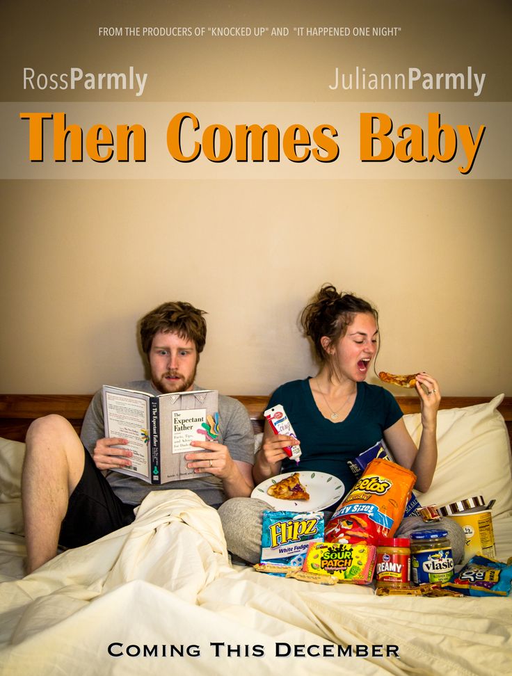 Family pregnancy announcement