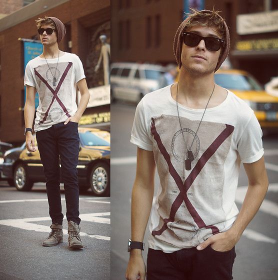 Summer denim and light shirt styling