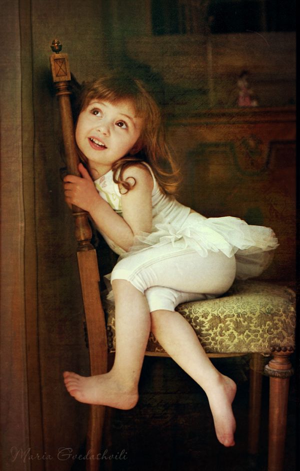 Vertical child portrait by Maria Gvedashvili