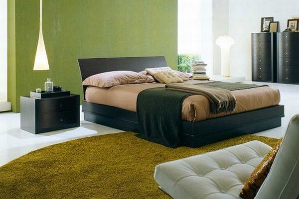 Unique bedroom lighting and layout