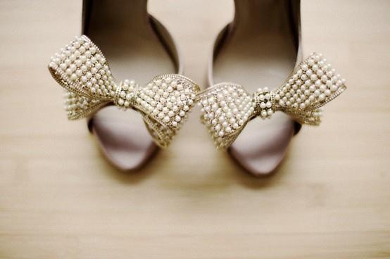Pearly bridal sandal style