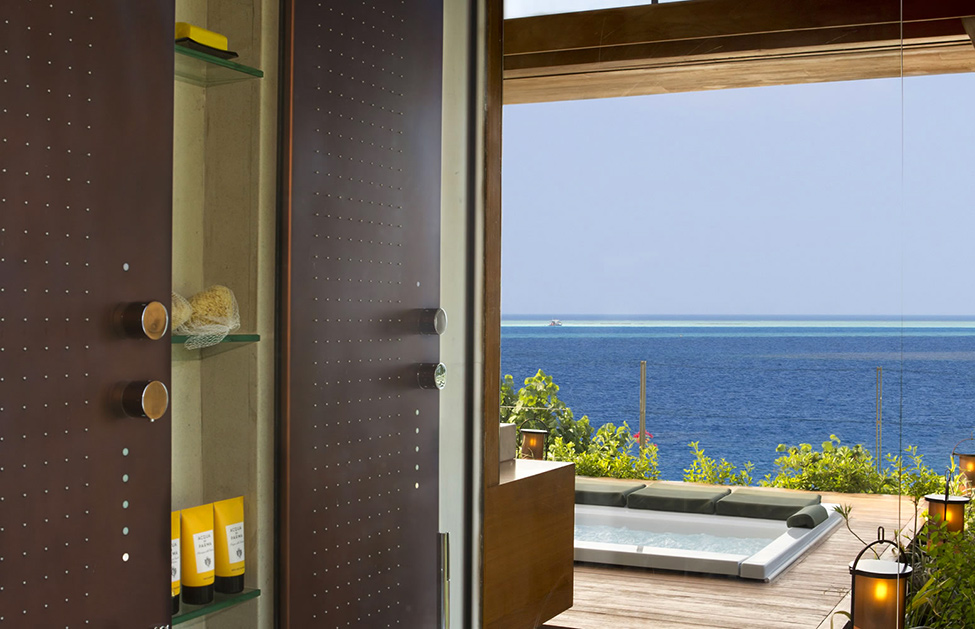 Maldives private island pool