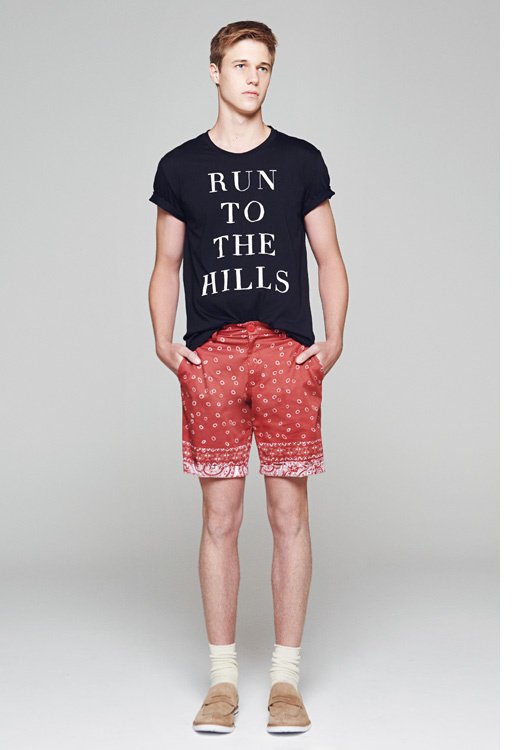 Summer sneakers with men's street style